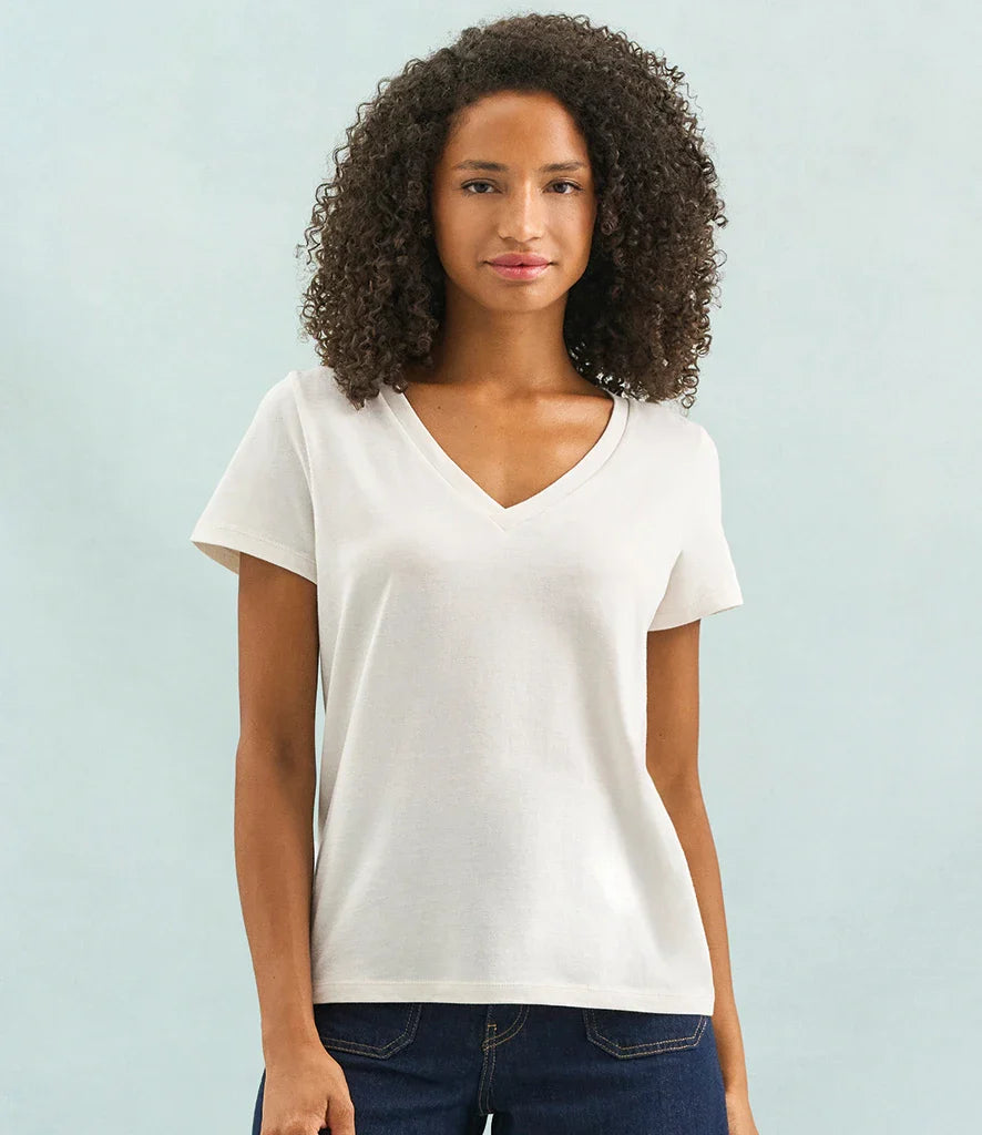 Only Wolf Ladies Regent V Neck T-Shirt